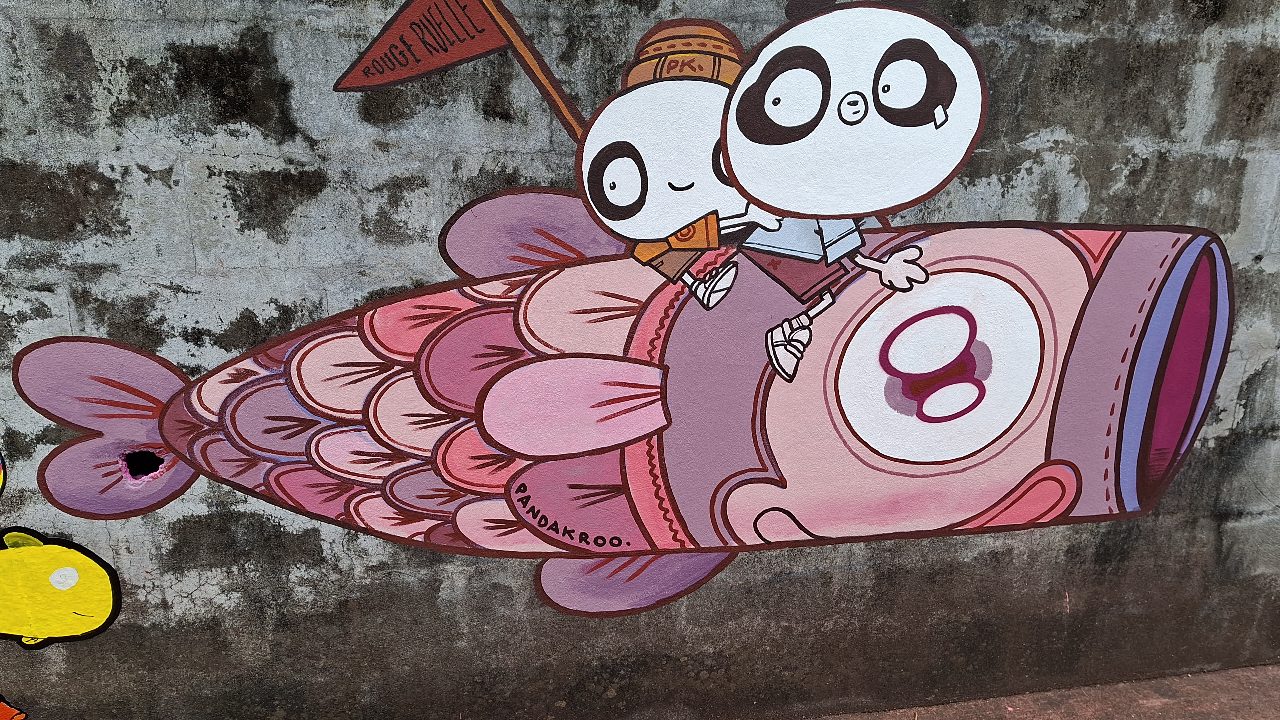 Pandakroo x rouge ruelle